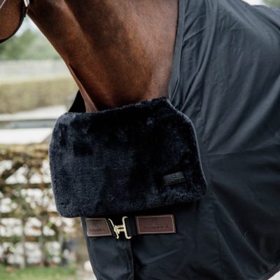 Horse BIB POITRAIL fourrure Kentucky